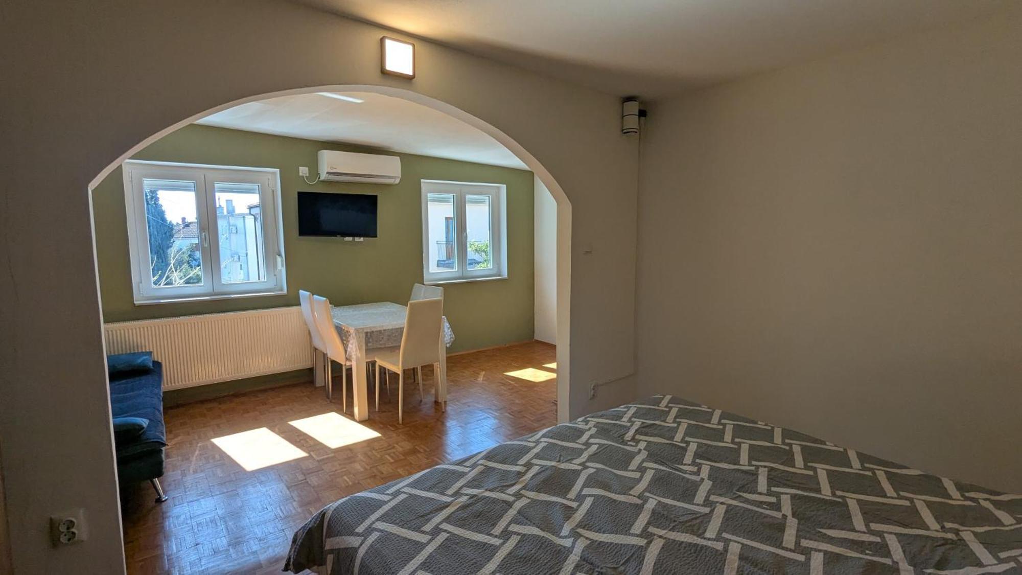 Apartments Kety - Central Heating Crikvenica Room photo